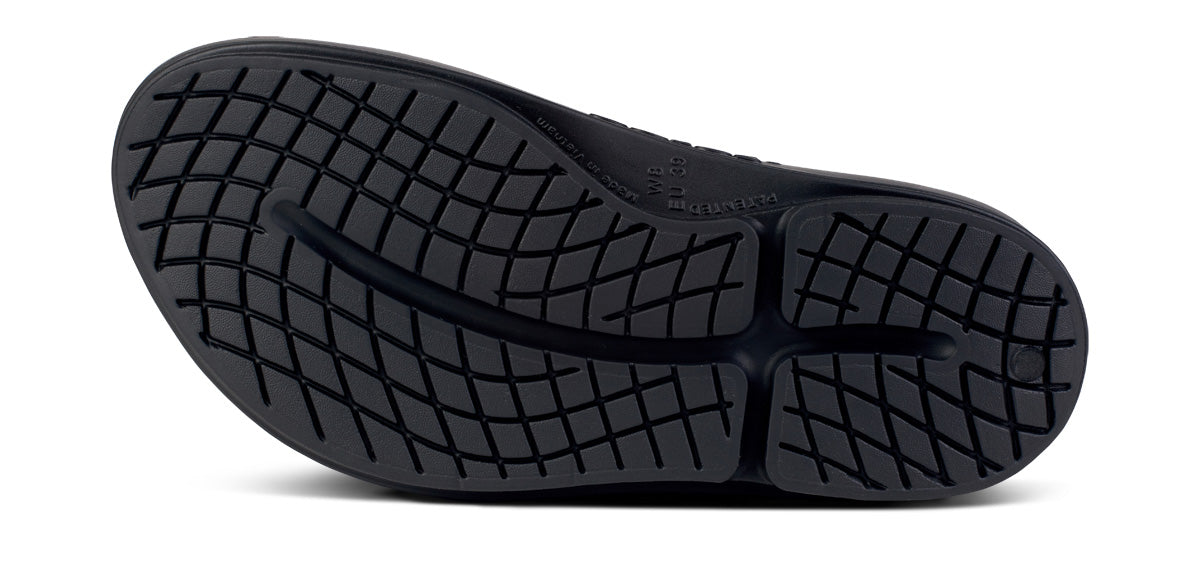 Women's OOmega OOahh Luxe Sandal - Latte (SALE)